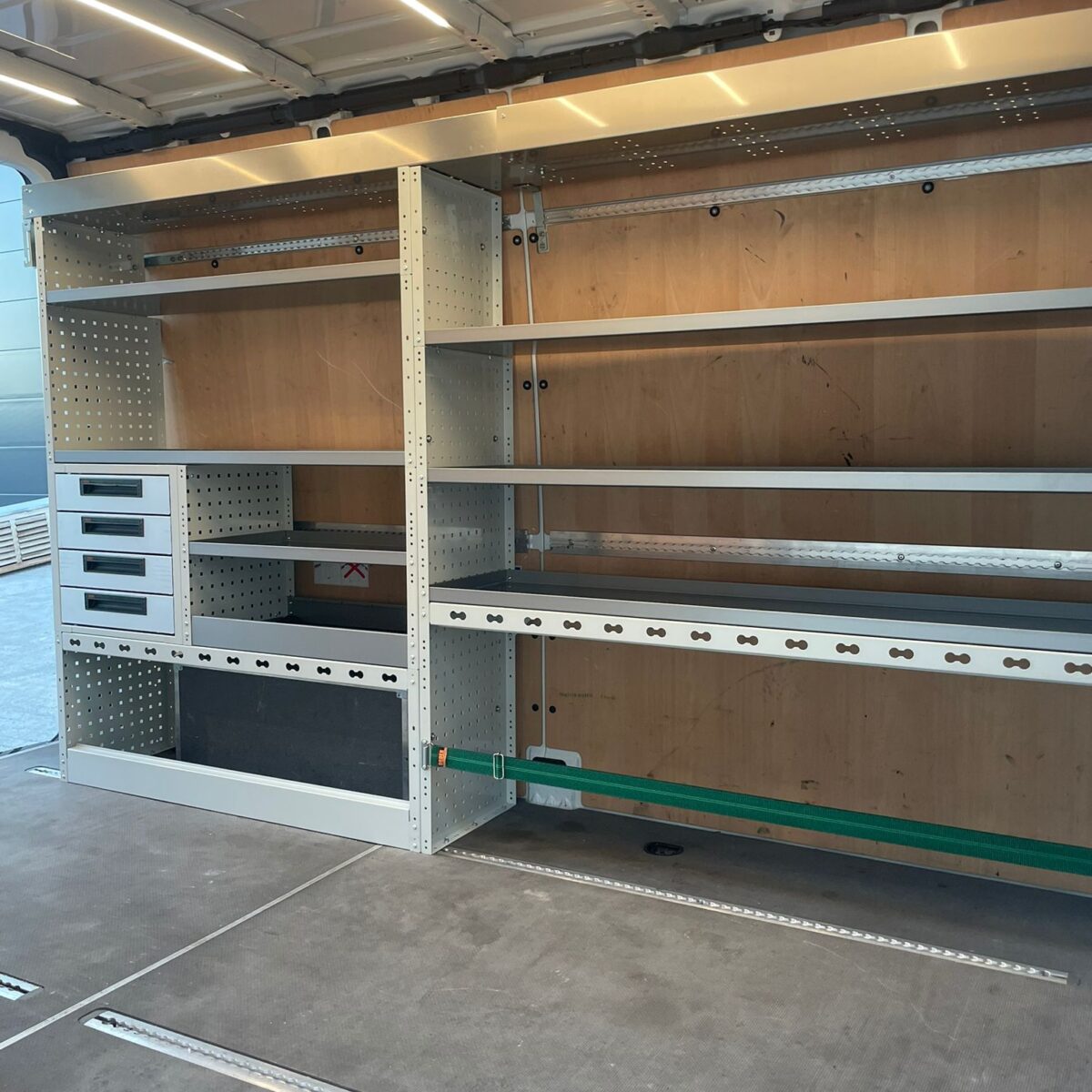 Bestelwageninrichting-2