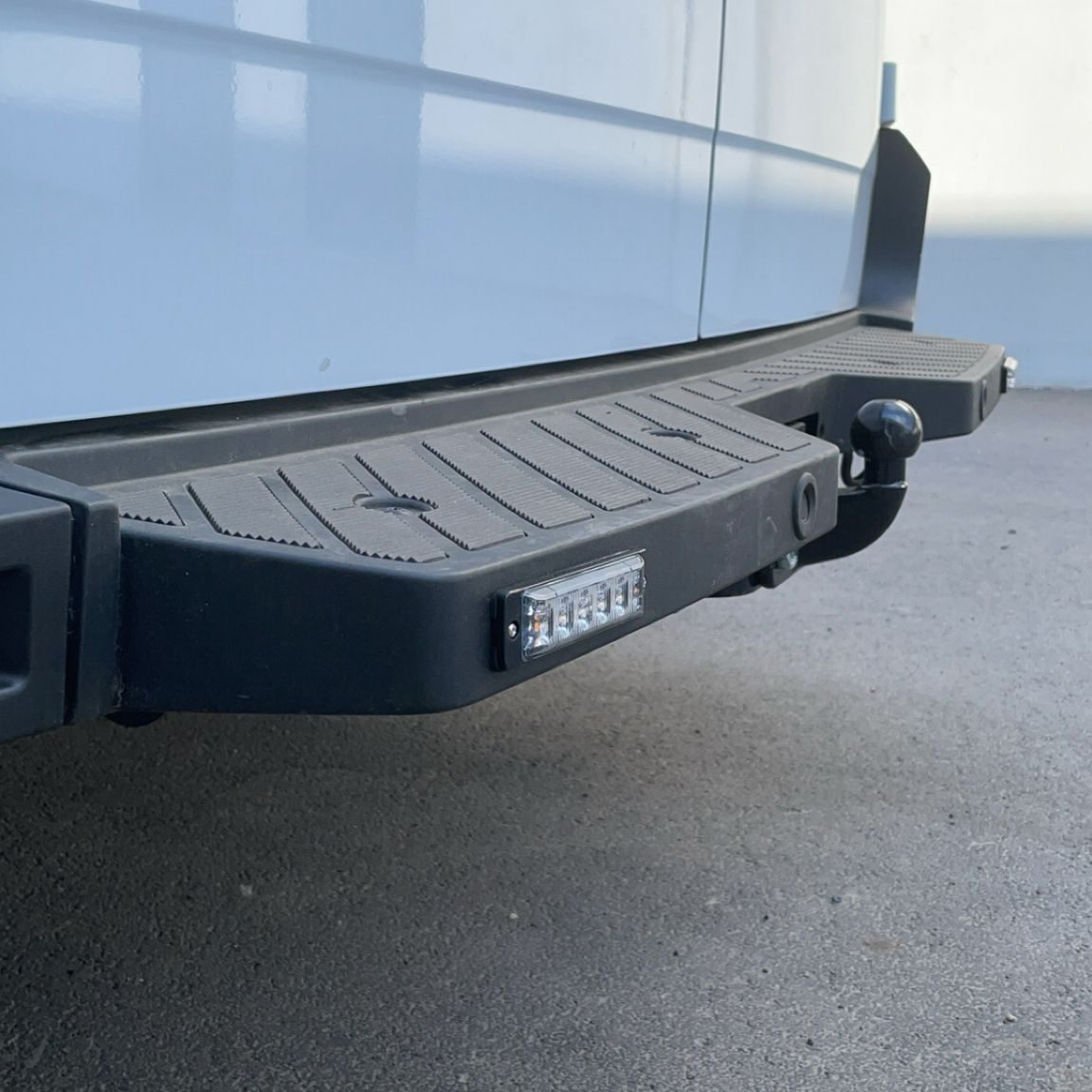RenaultMaster-2